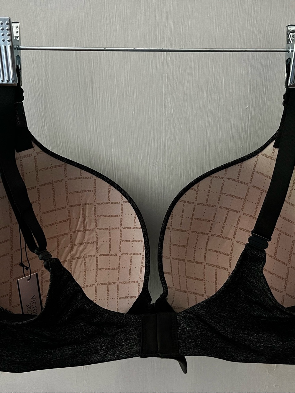 Victoria's Secret Black Heather Perfect Shape Bra 38D - Picture 2 of 6